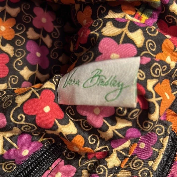 Vera Bradley floral hand bag Suzani print - Picture 3 of 4